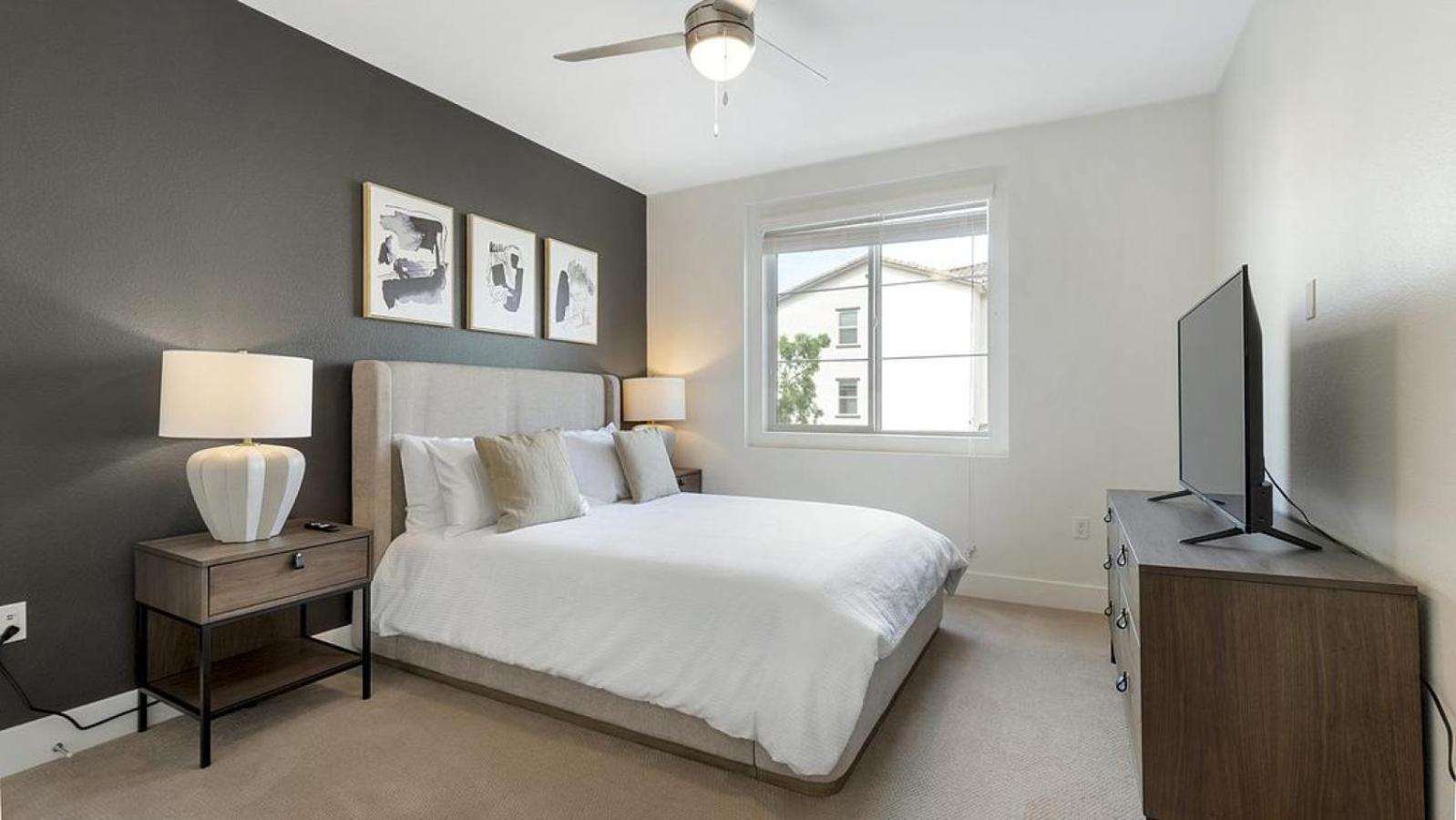 Landing At Brix Warehouse District - 1 Bedroom In Central City South Phoenix